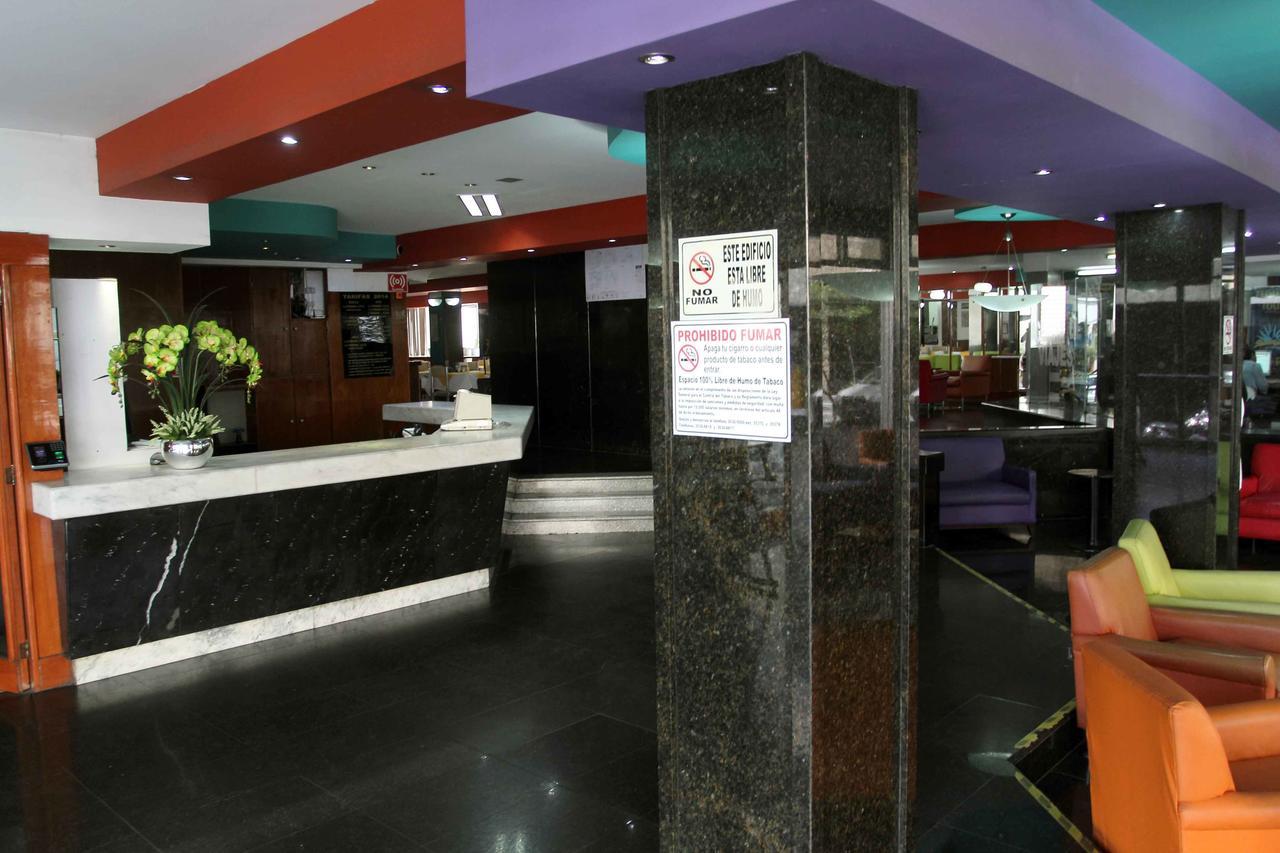 Hotel Universo Guadalajara Exterior foto